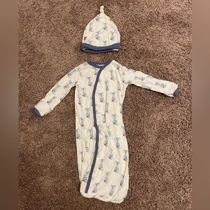 Magnetic Me NB-3 months day gown